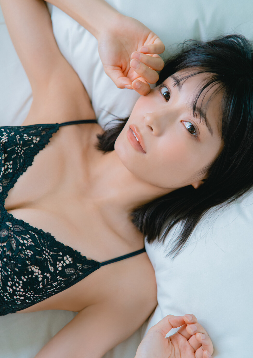 Rio Hidaka 日高里緒, Young Jump 2025 No.36・37 (ヤングジャンプ 2025年36・37号)