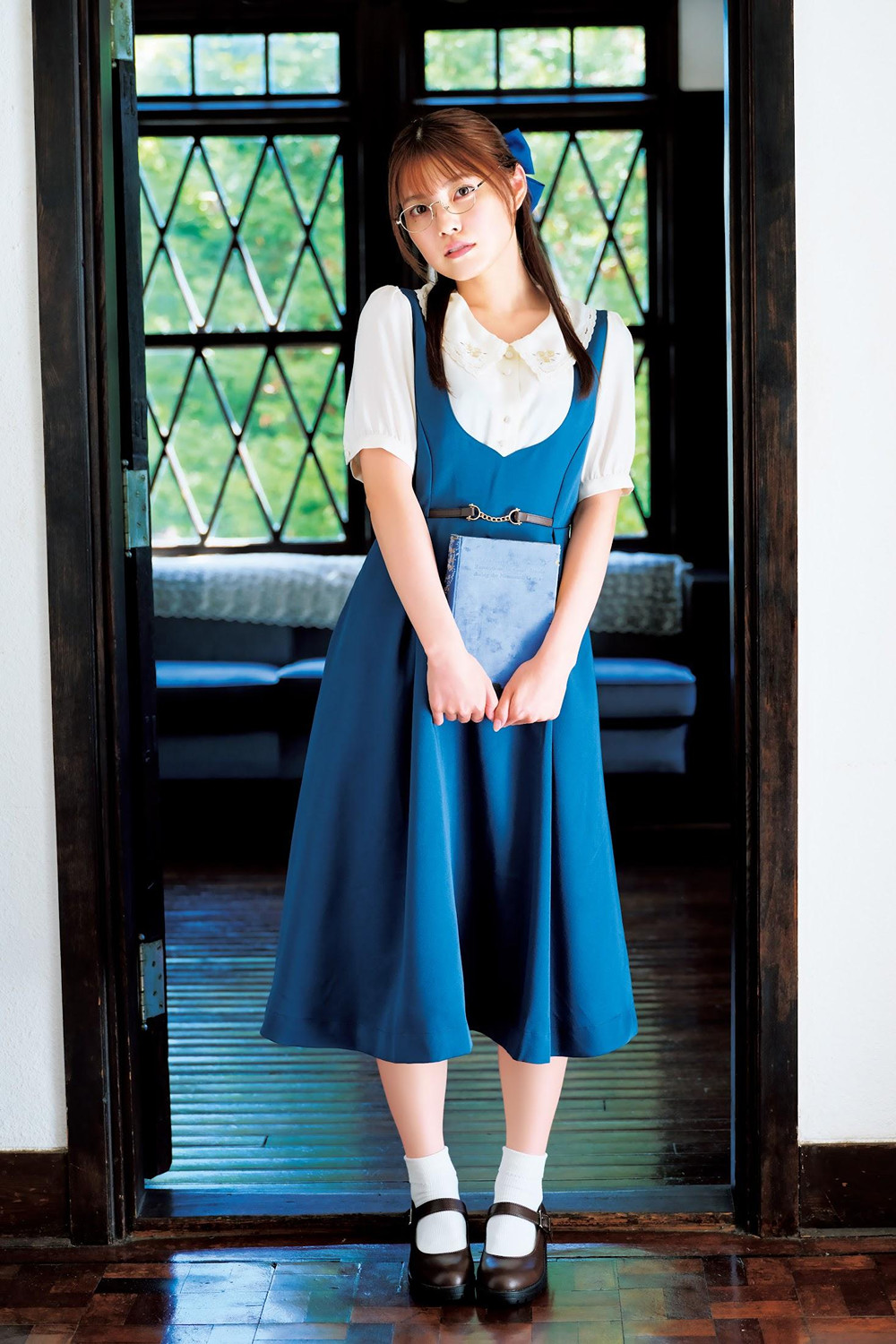 Saki Kanamaru 金丸紗希 (主人公), Young Jump 2025 No.36・37 (ヤングジャンプ 2025年36・37号)