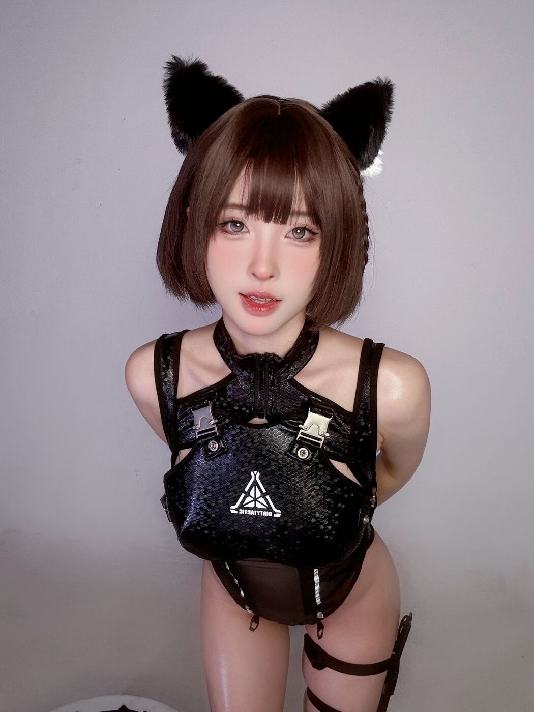 Coser@幼愛Youmeko – 喵武 (76P – 1V)