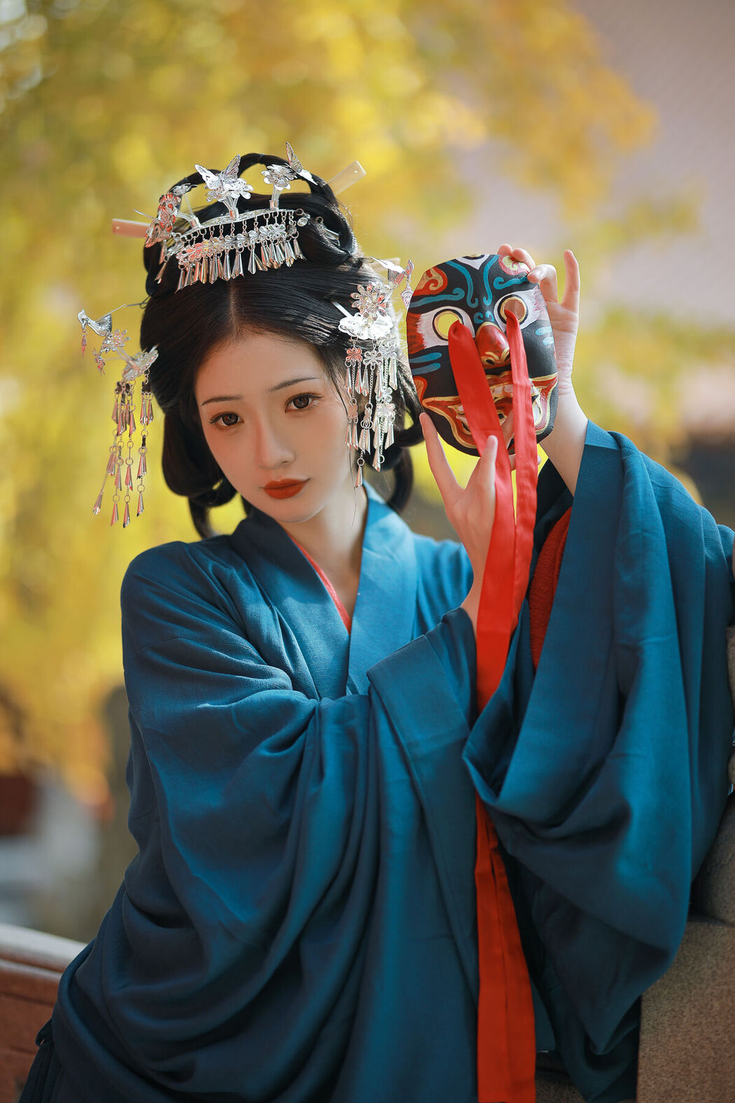 YiTuYu艺图语 Vol.8249 小呆同学 (21P)