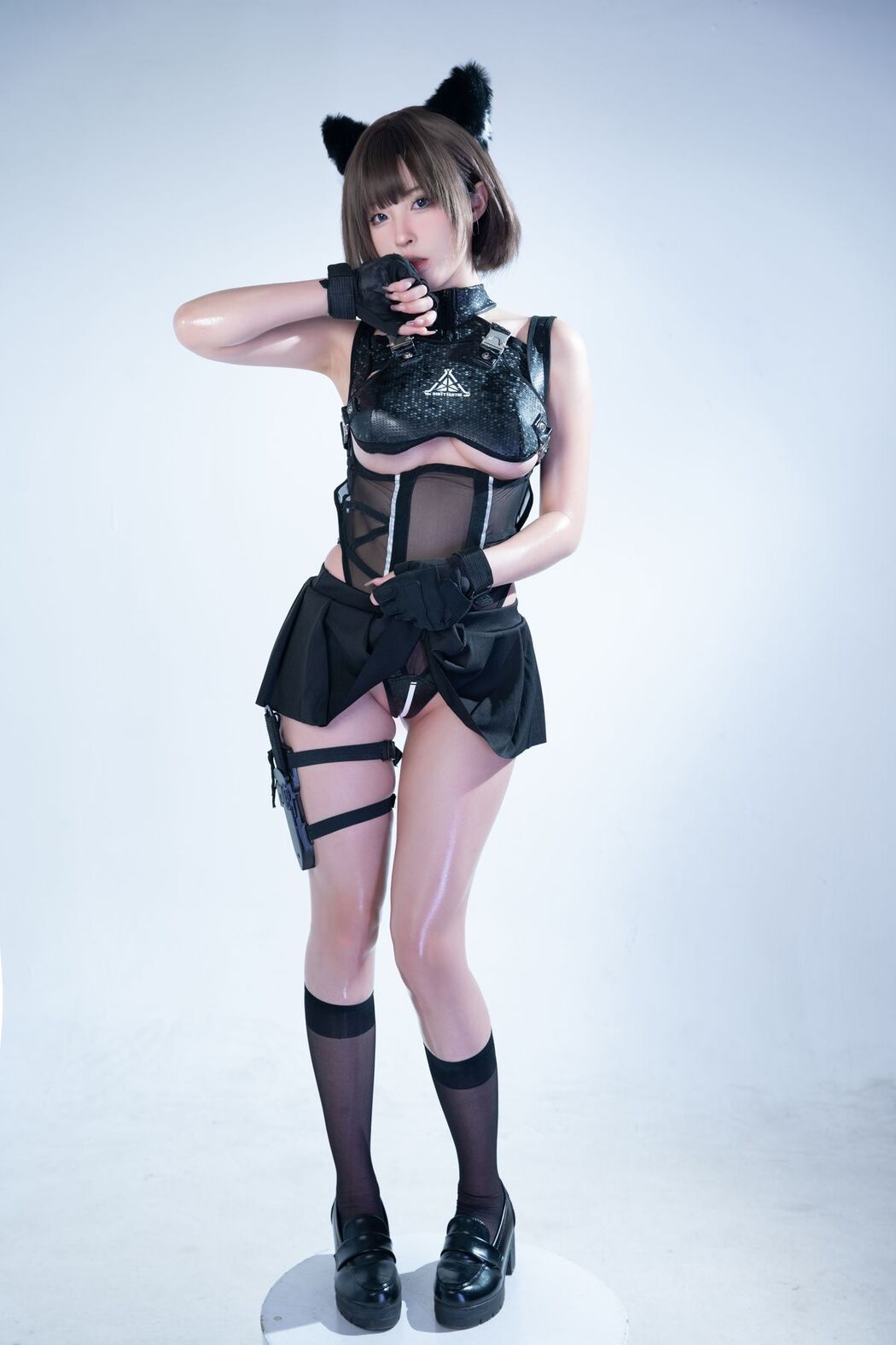 Coser@幼愛Youmeko – 喵武 (76P – 1V)