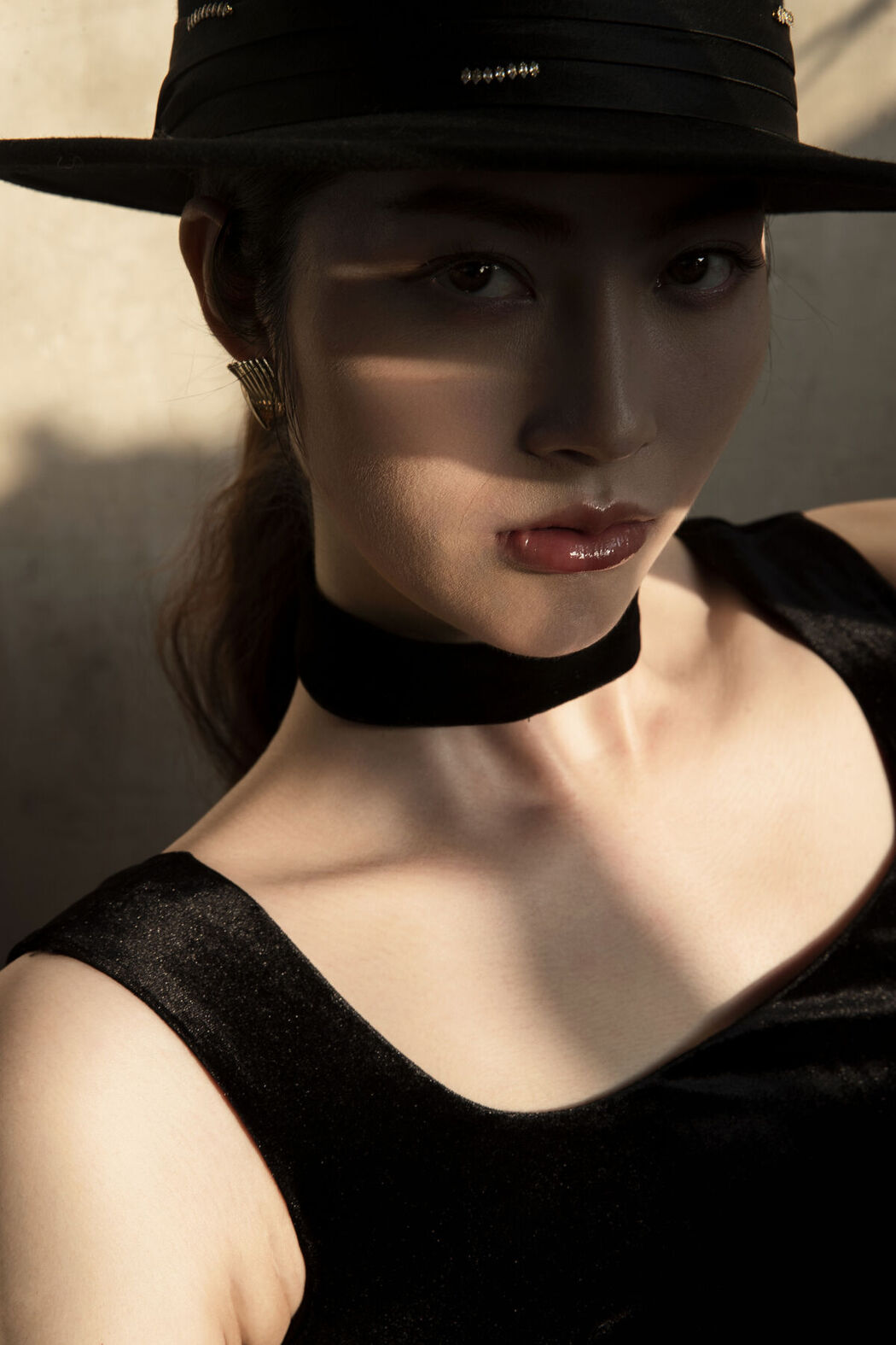 YiTuYu艺图语 Vol.8251 SUNNY (25P)