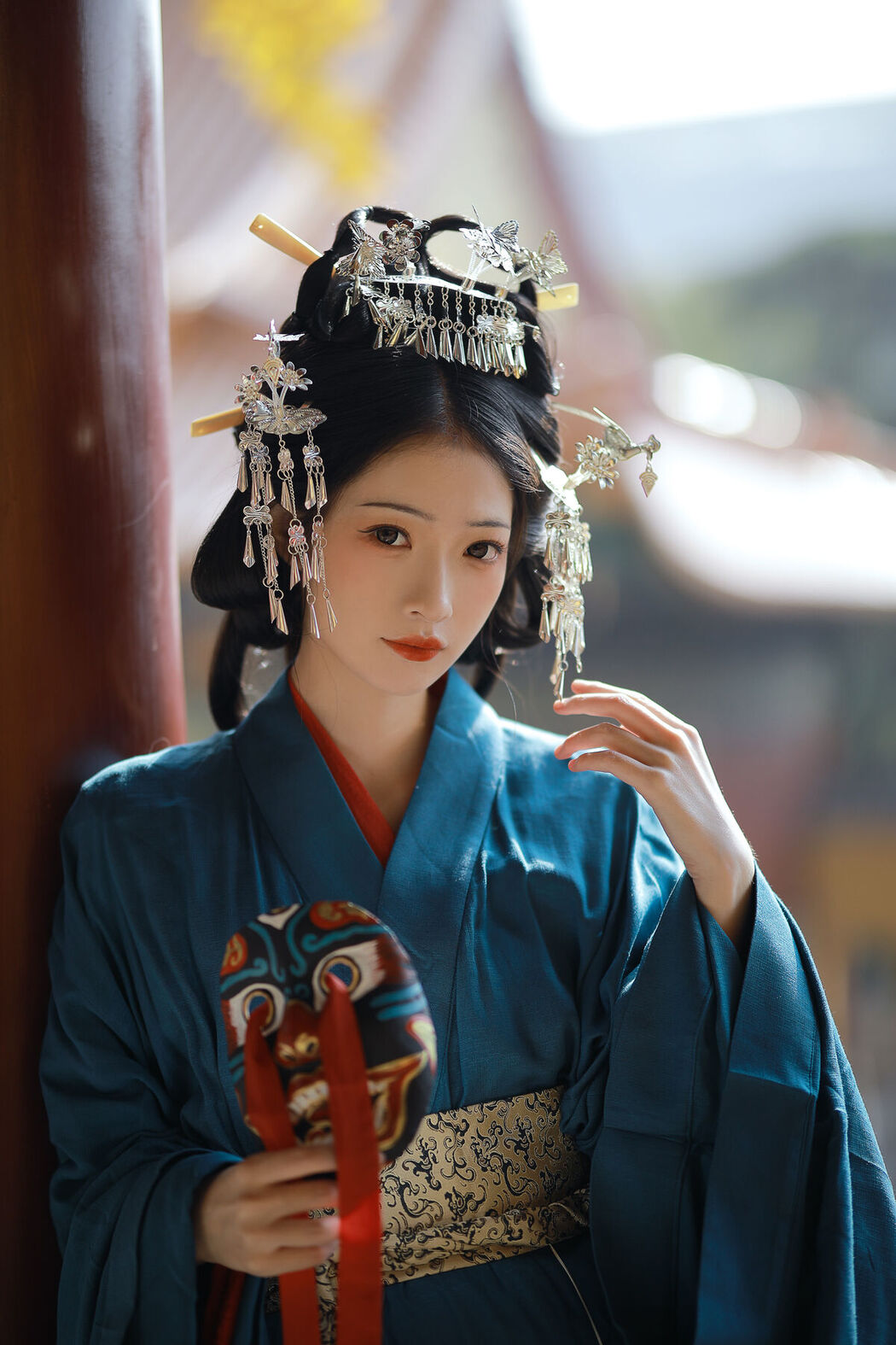 YiTuYu艺图语 Vol.8249 小呆同学 (21P)