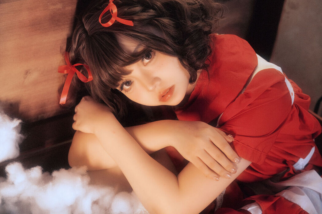 YiTuYu艺图语 Vol.8250 贝贝bu睡觉 (16P)
