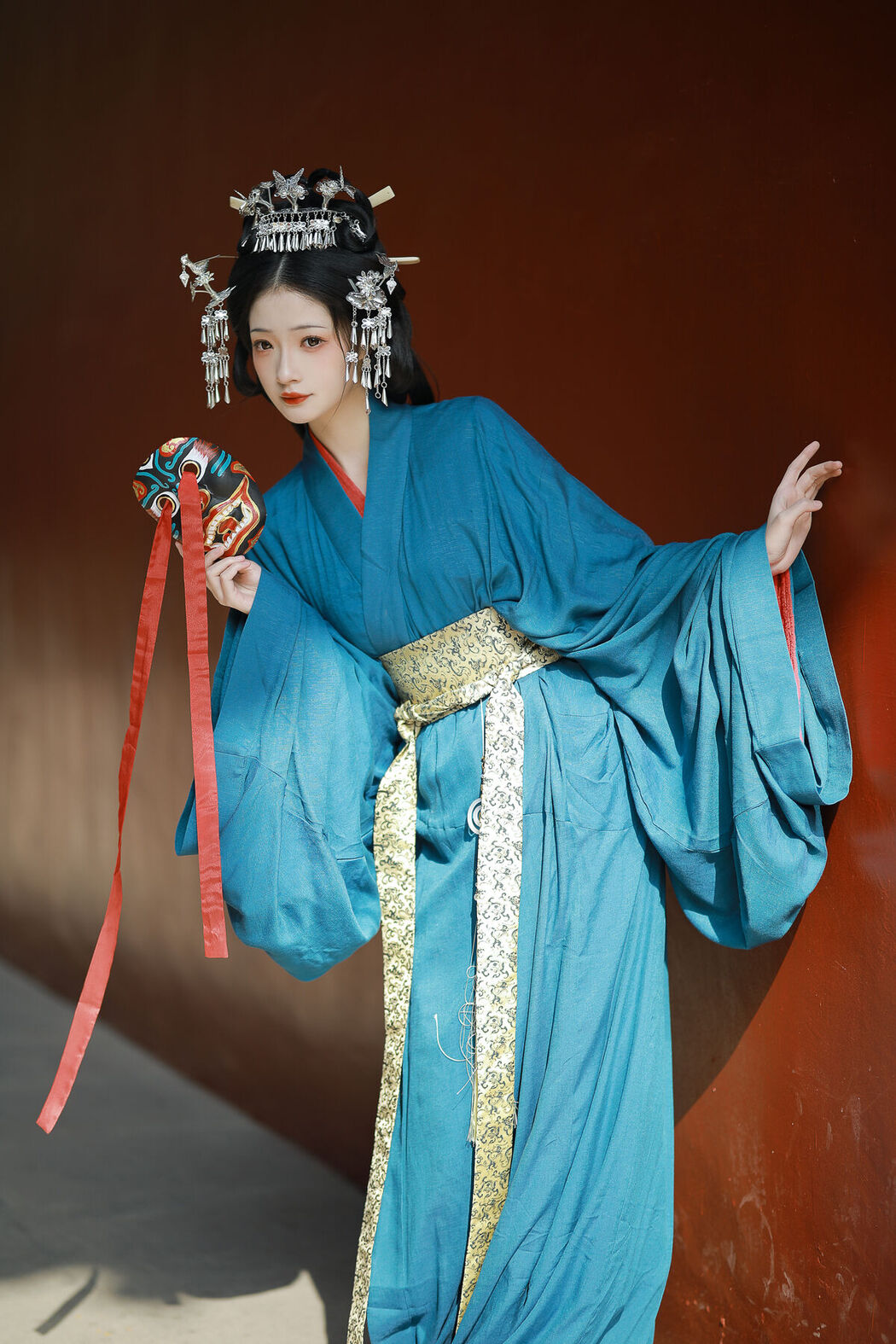 YiTuYu艺图语 Vol.8249 小呆同学 (21P)