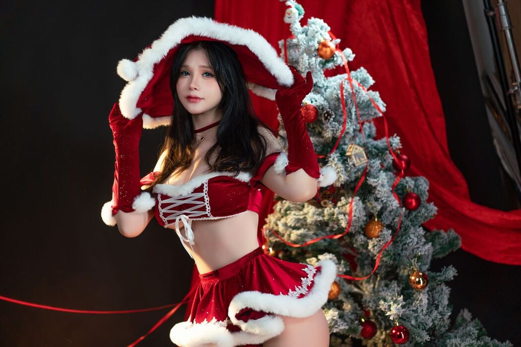 Coser@前羽_rr – 圣诞+圣诞换装包 Part4 (45P)