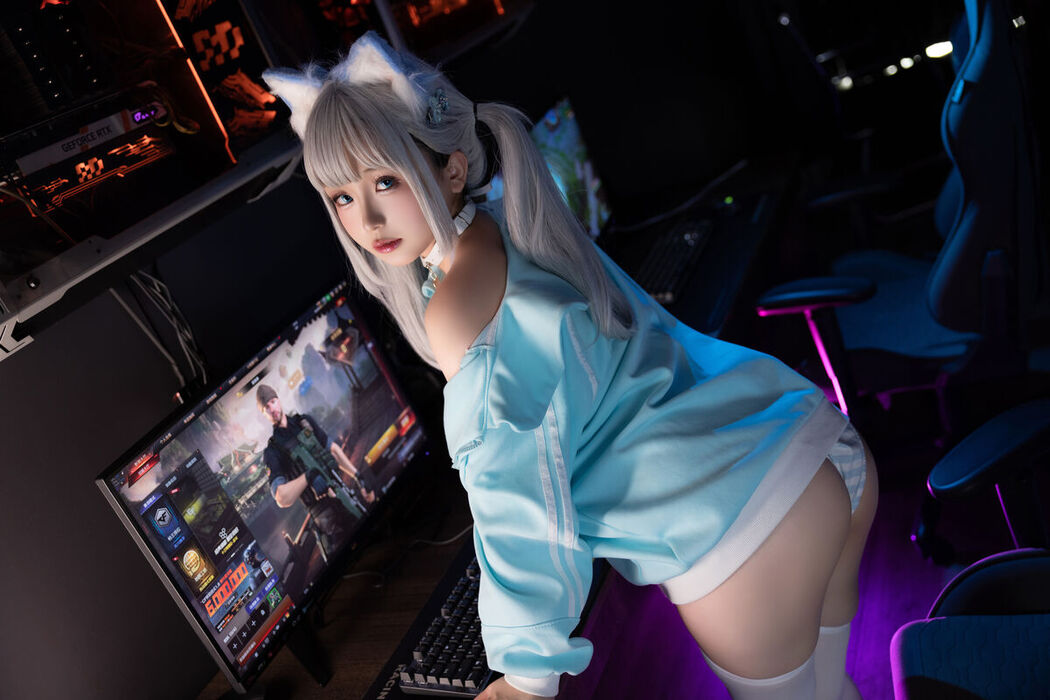 Coser@日奈娇 – 与网友的线下见面 Part01 (69P – 11V)