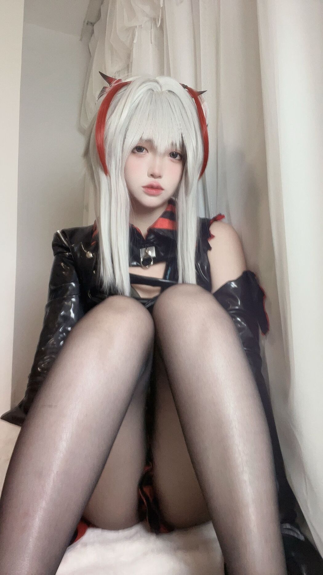 Coser@疯猫ss – 2024年01月 Fantia 会员订阅 (80P)