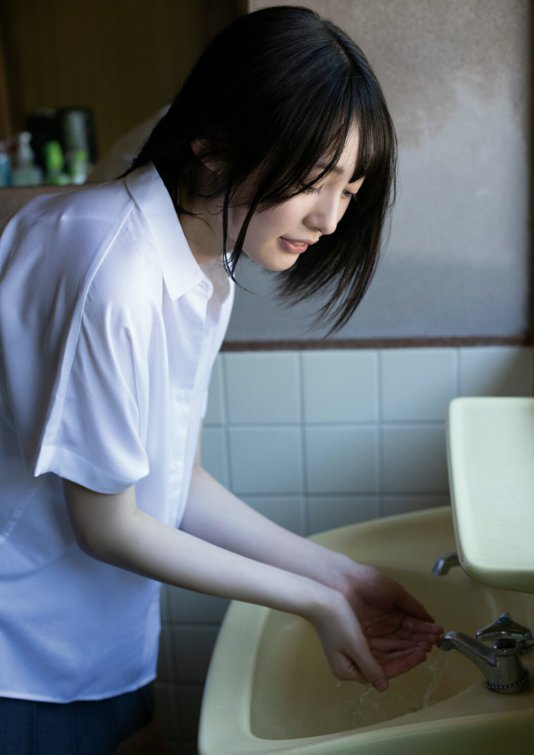 Miu Shirahama 白濱美兎, BRODYデジタル写真集 「君にハレルヤ！」 Set.01