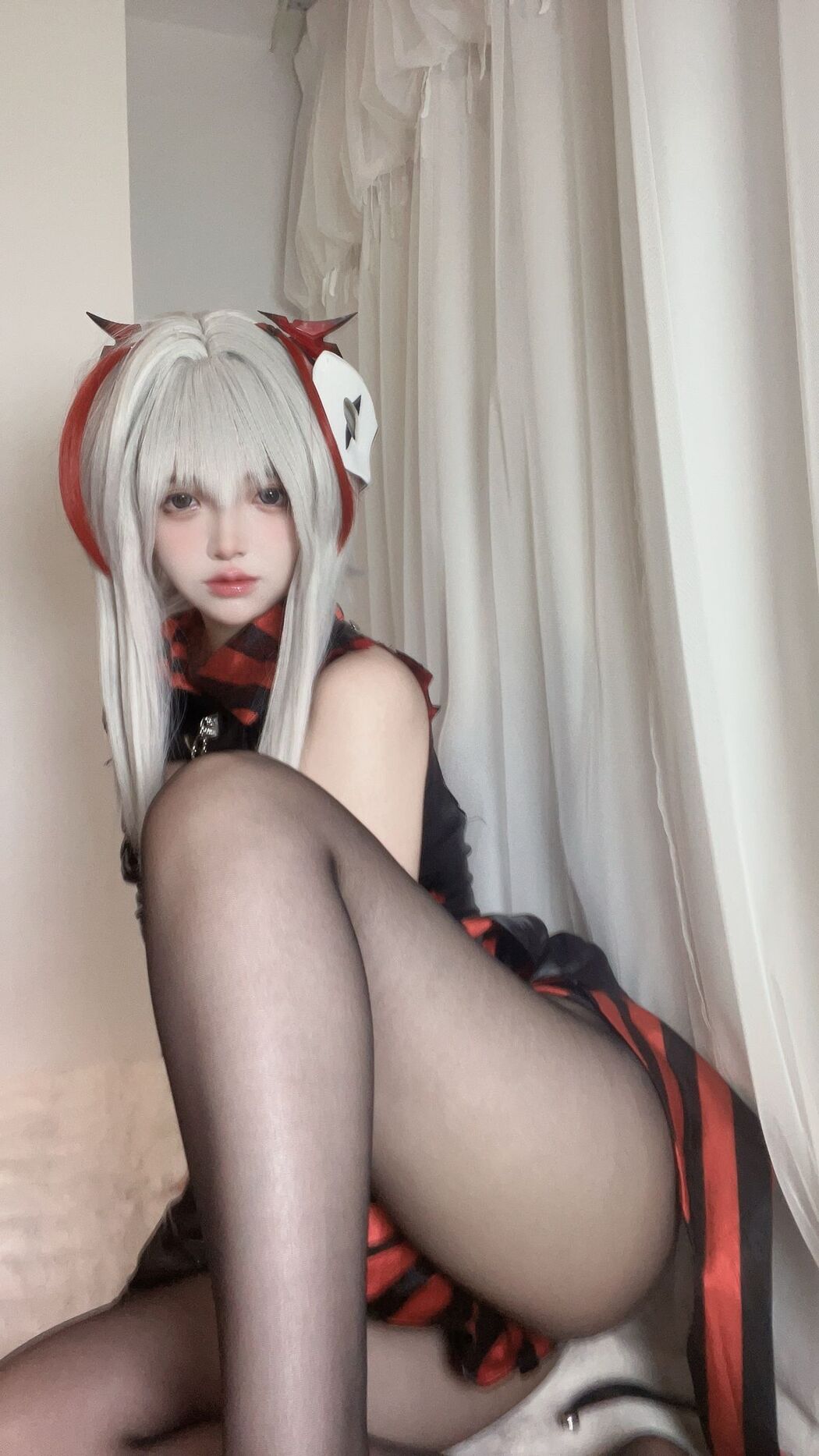 Coser@疯猫ss – 2024年01月 Fantia 会员订阅 (80P)