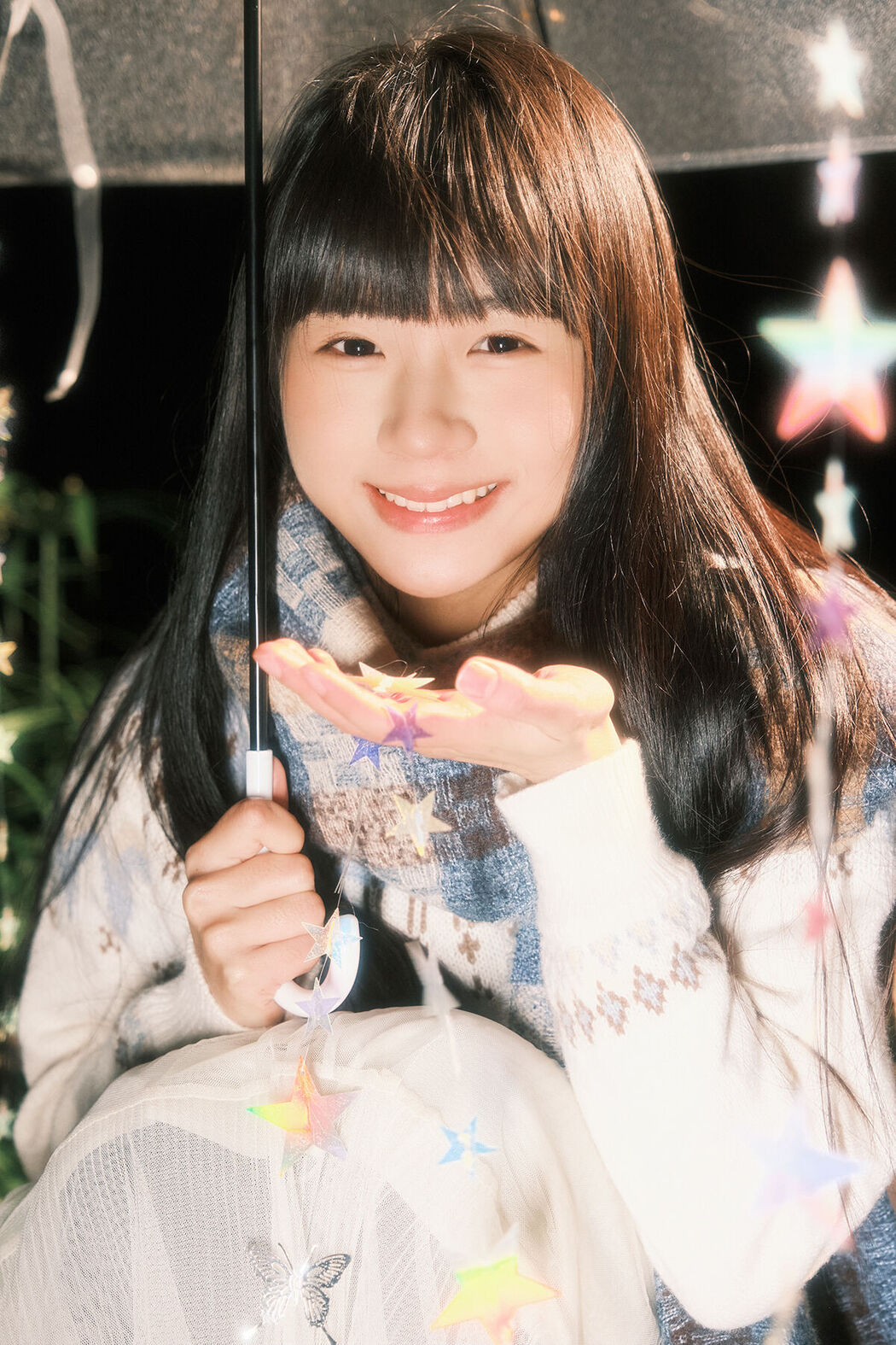 YiTuYu艺图语 Vol.8253 是三金呀 (23P) Cover Photo