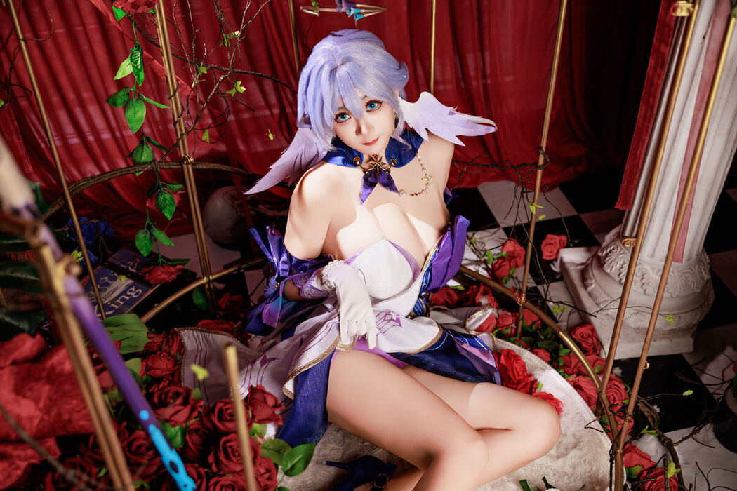 Coser@阿雪雪 &#8211; 崩坏 星穹铁道 知更鸟 (91P)