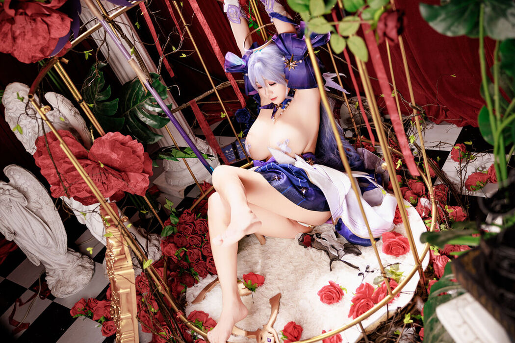 Coser@阿雪雪 &#8211; 崩坏 星穹铁道 知更鸟 (91P)