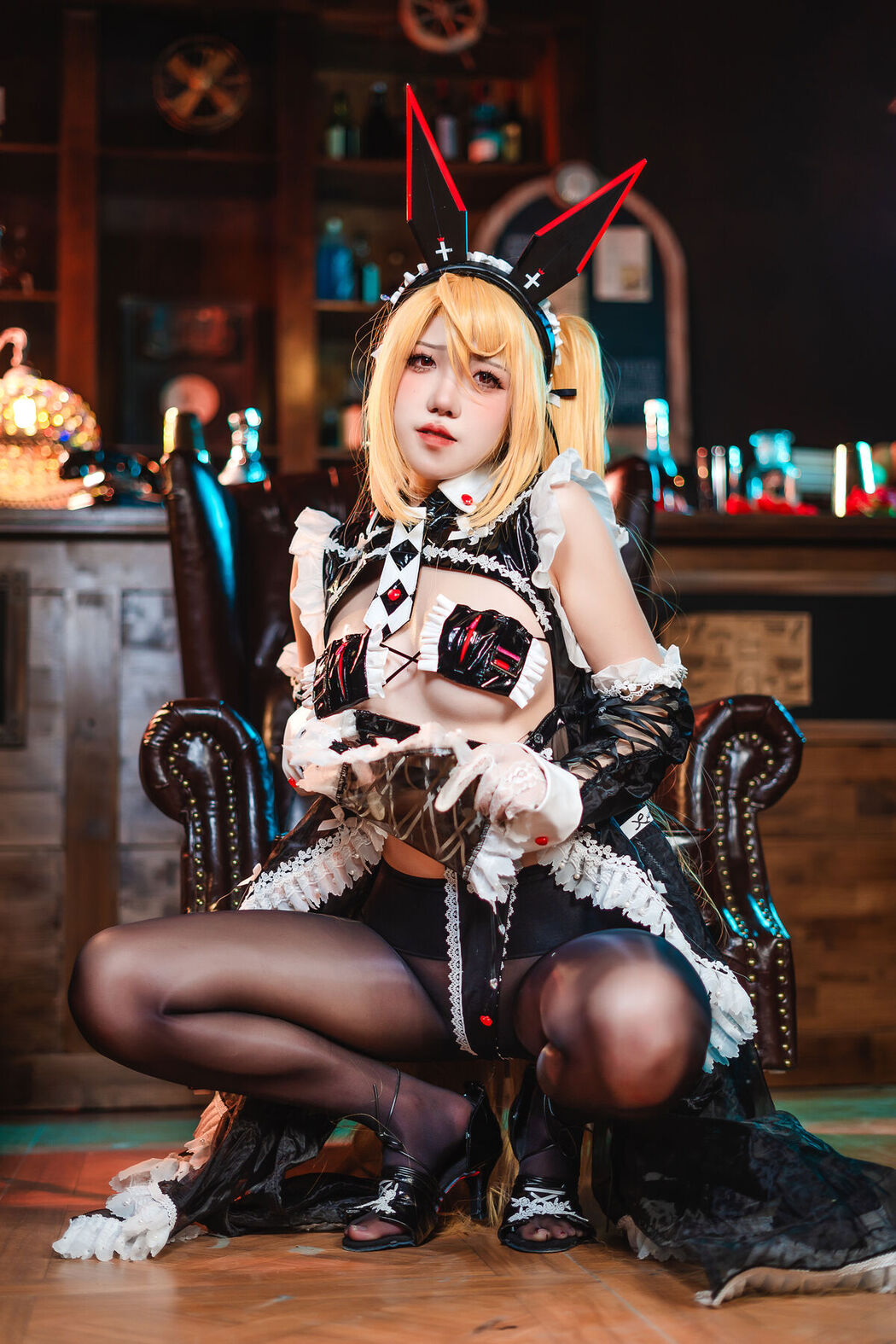 Coser@阿薰kaOri – 咎瓦尤斯 (72P – 4V)