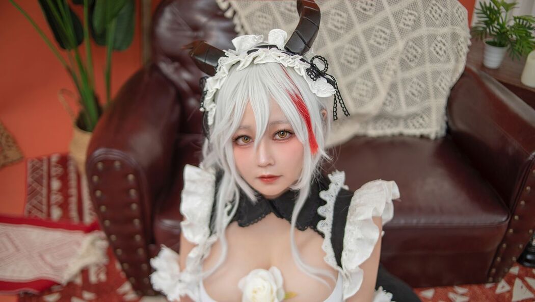 Coser@KANEKO_咔喵 – 埃吉尔女仆 (38P)