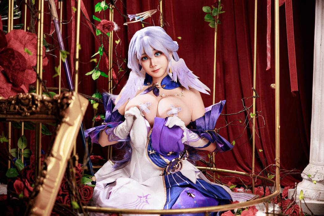 Coser@阿雪雪 &#8211; 崩坏 星穹铁道 知更鸟 (91P)