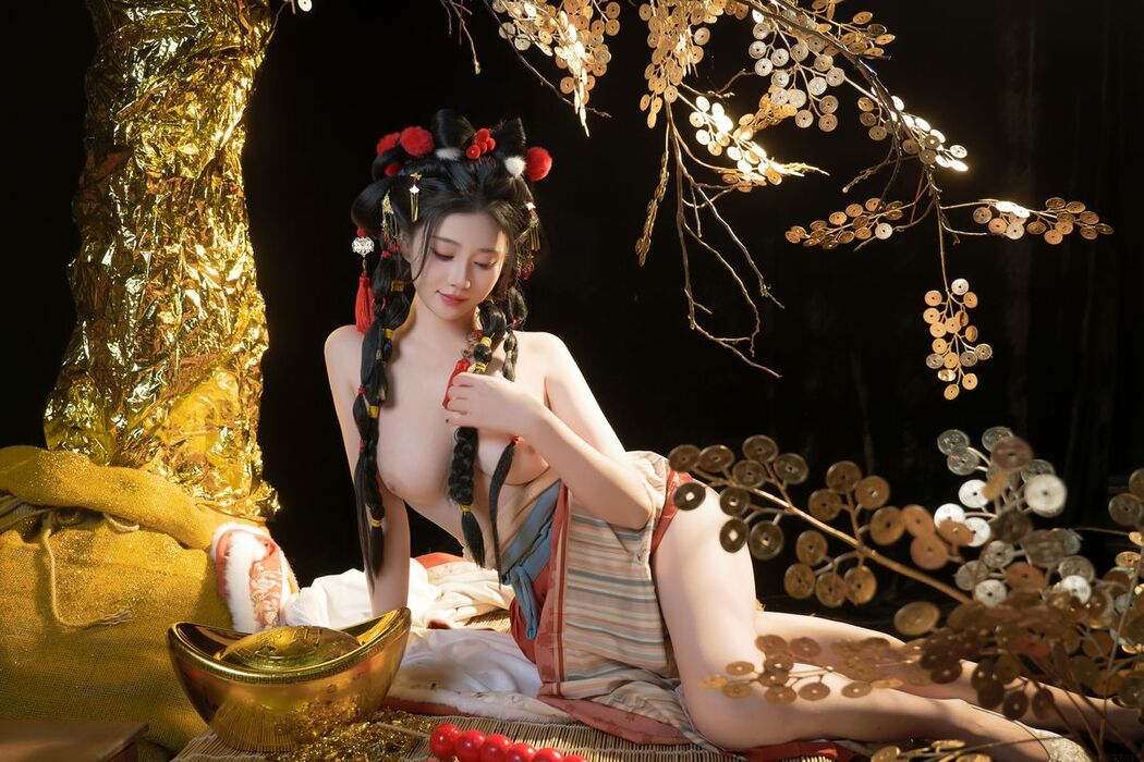 Coser@年年Nnian &#8211; 2025元旦 (85P)