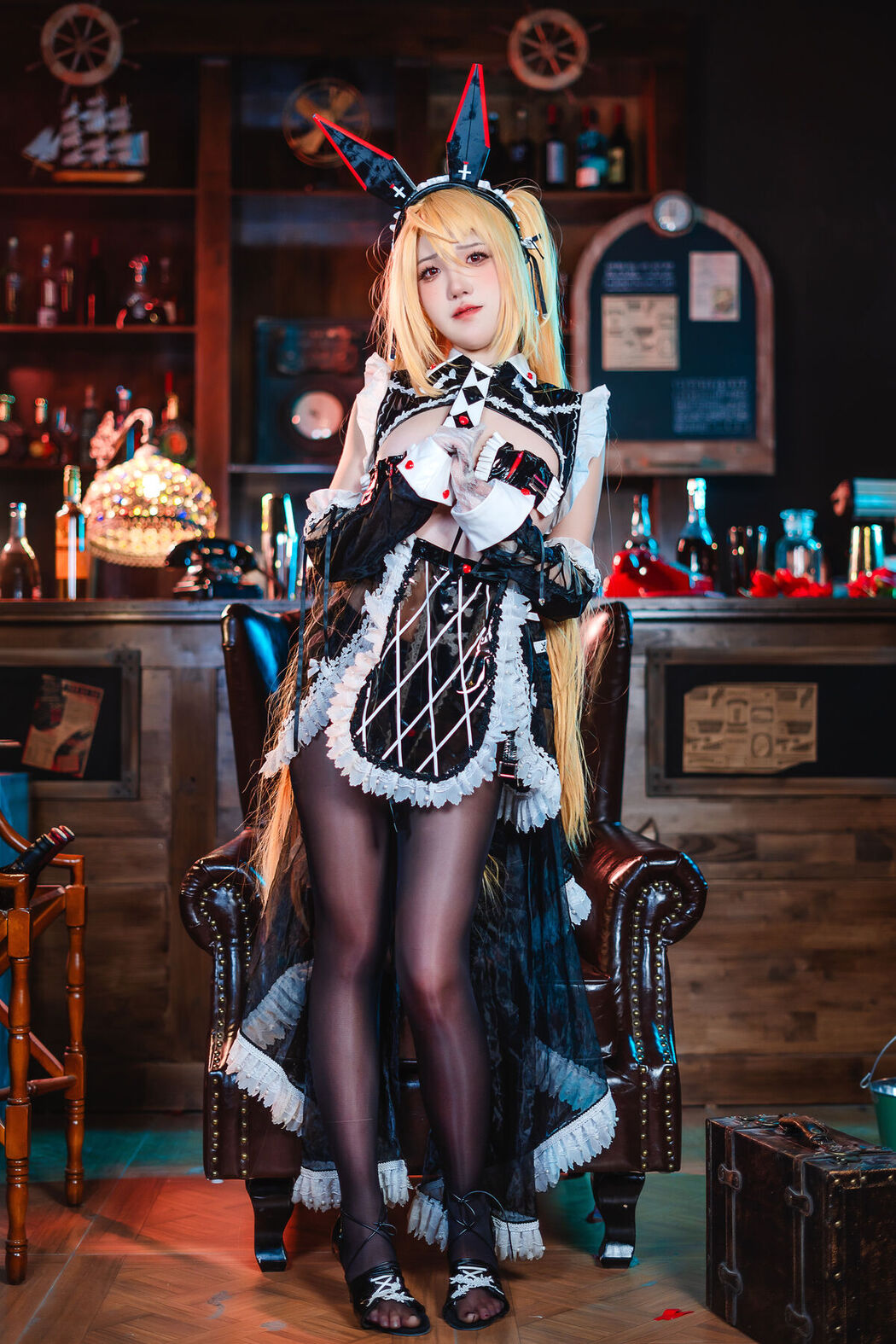 Coser@阿薰kaOri &#8211; 咎瓦尤斯 (72P &#8211; 4V)