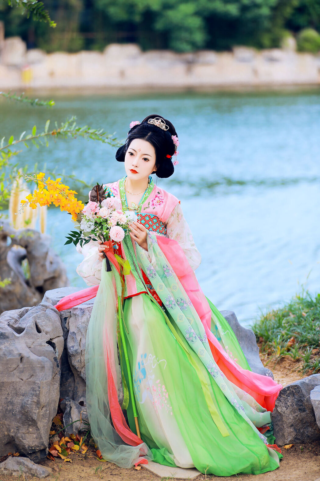 YiTuYu艺图语 Vol.8256 猫子子 (23P)