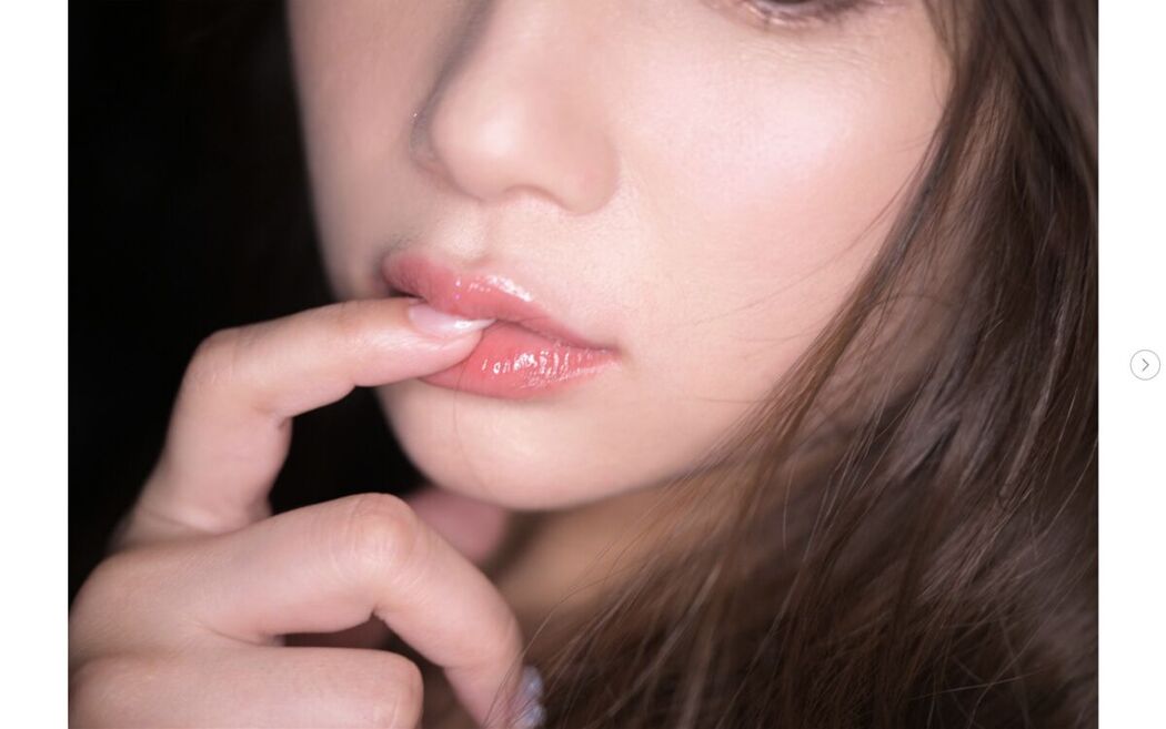 JP Rena Momozono 桃園憐奈 – ナニワ天然乳 Part01 (55P)