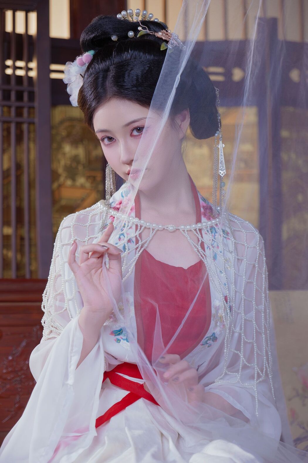 Coser@年年Nnian – 广寒宫 (81P)