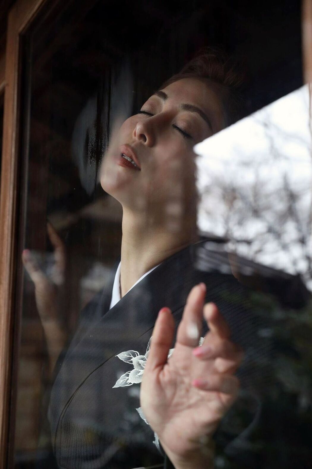 JP Atsuko Okamoto 岡元あつこ – ギュッと抱きしめて (86P)