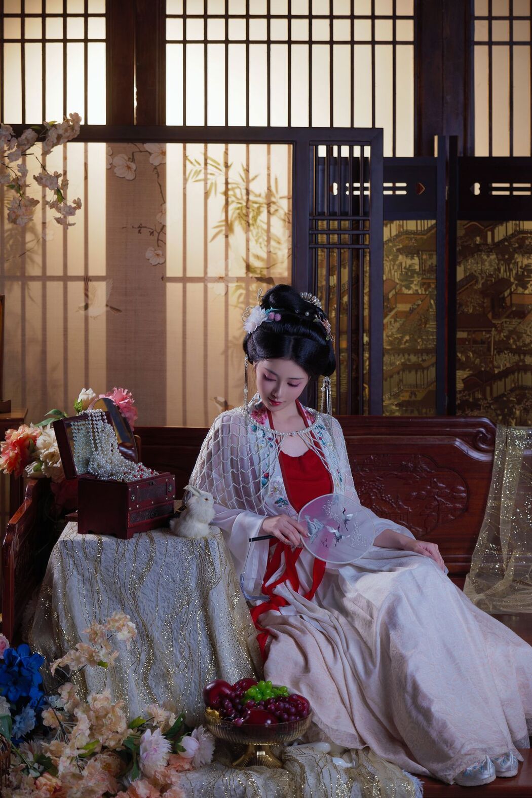 Coser@年年Nnian – 广寒宫 (81P)