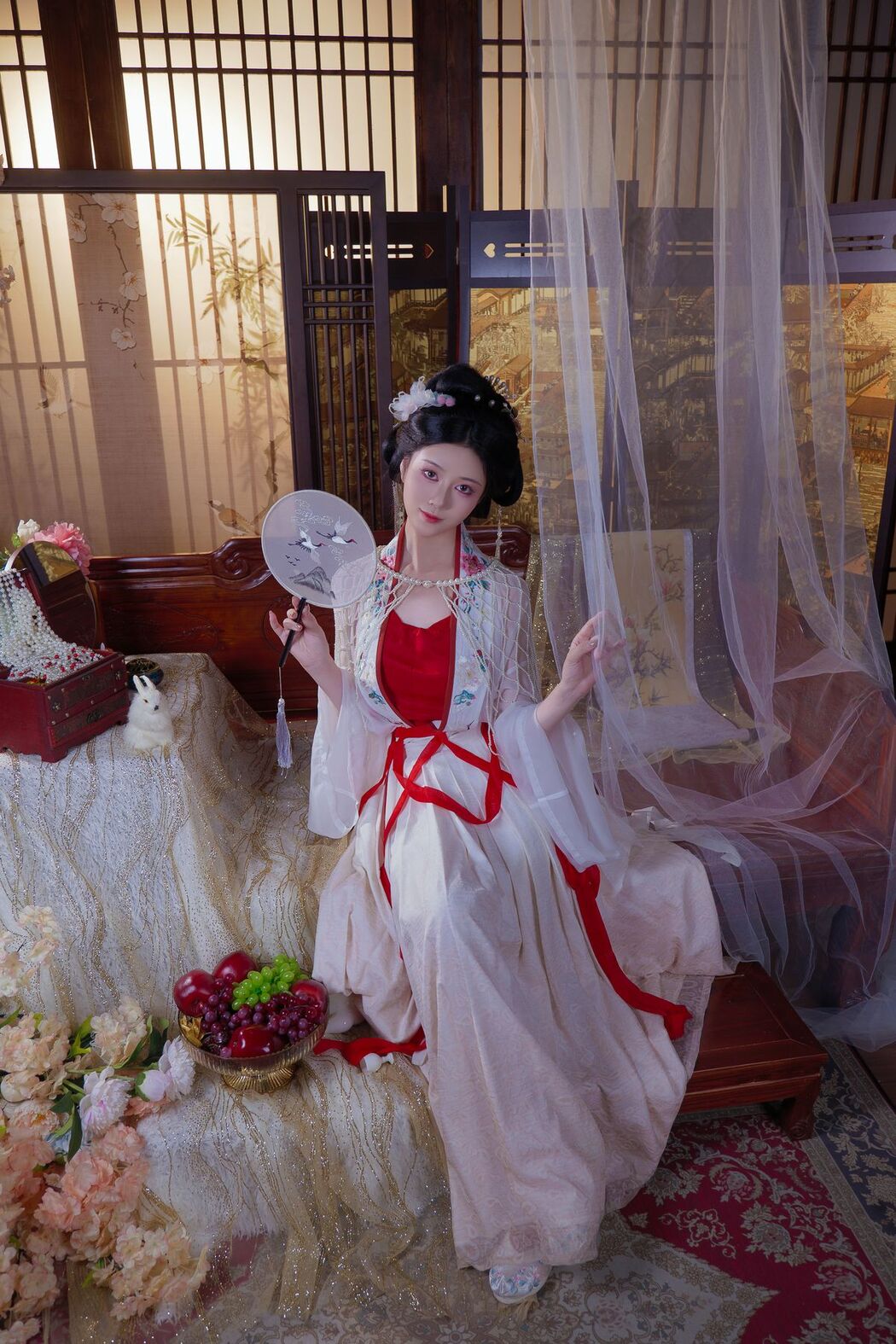 Coser@年年Nnian – 广寒宫 (81P)