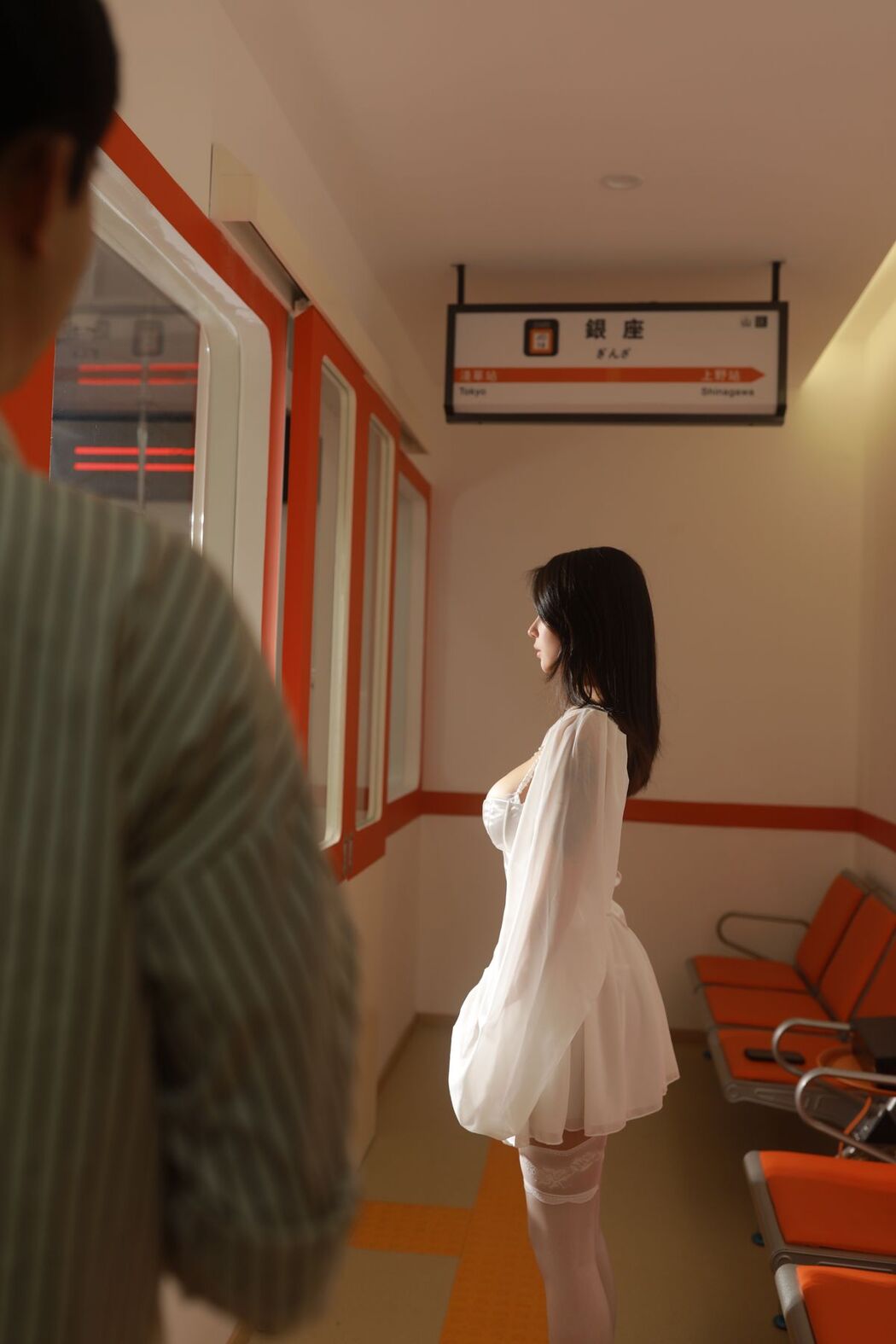 Coser@奈汐酱nice – 电车 (76P – 1V)