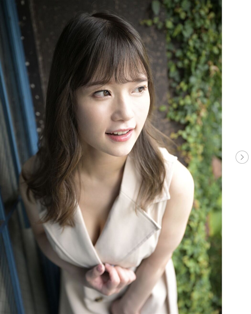 JP Rena Momozono 桃園憐奈 – ナニワ天然乳 Part01 (55P)