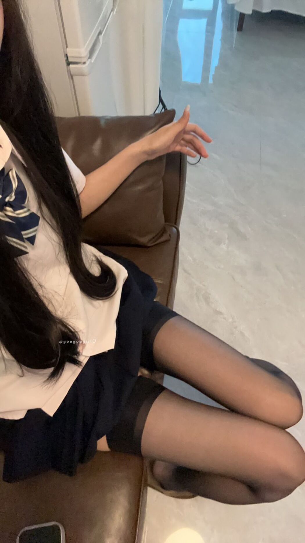 Coser@neko酱 – 黑丝吊带袜 (75P)