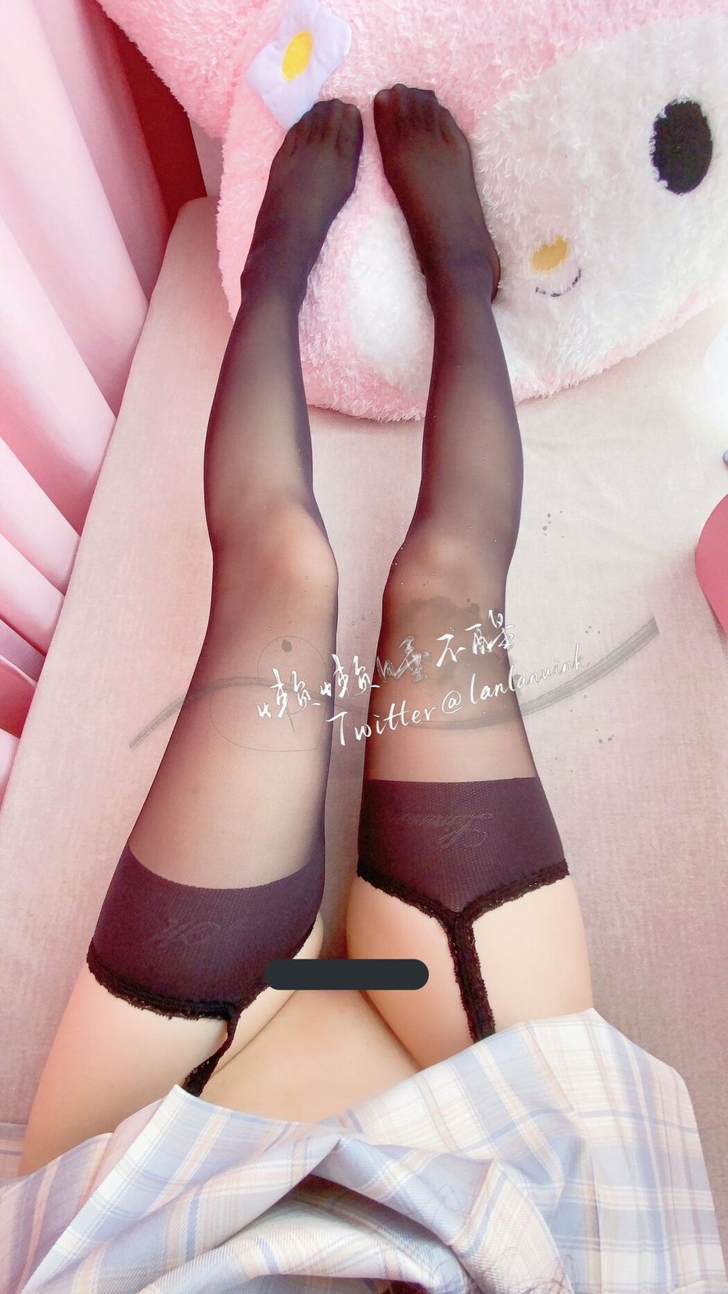 Coser@懒懒睡不醒 &#8211; 和闺蜜一起弹力摇 Part6 (45P)