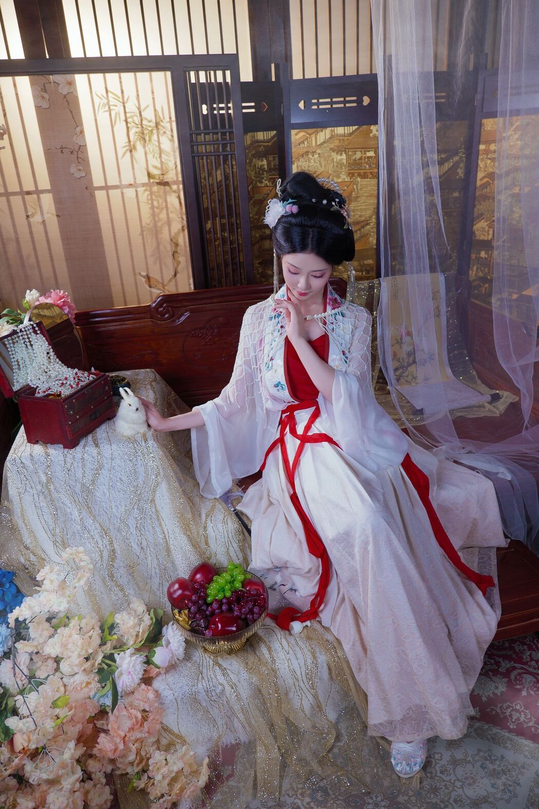 Coser@年年Nnian – 广寒宫 (81P)