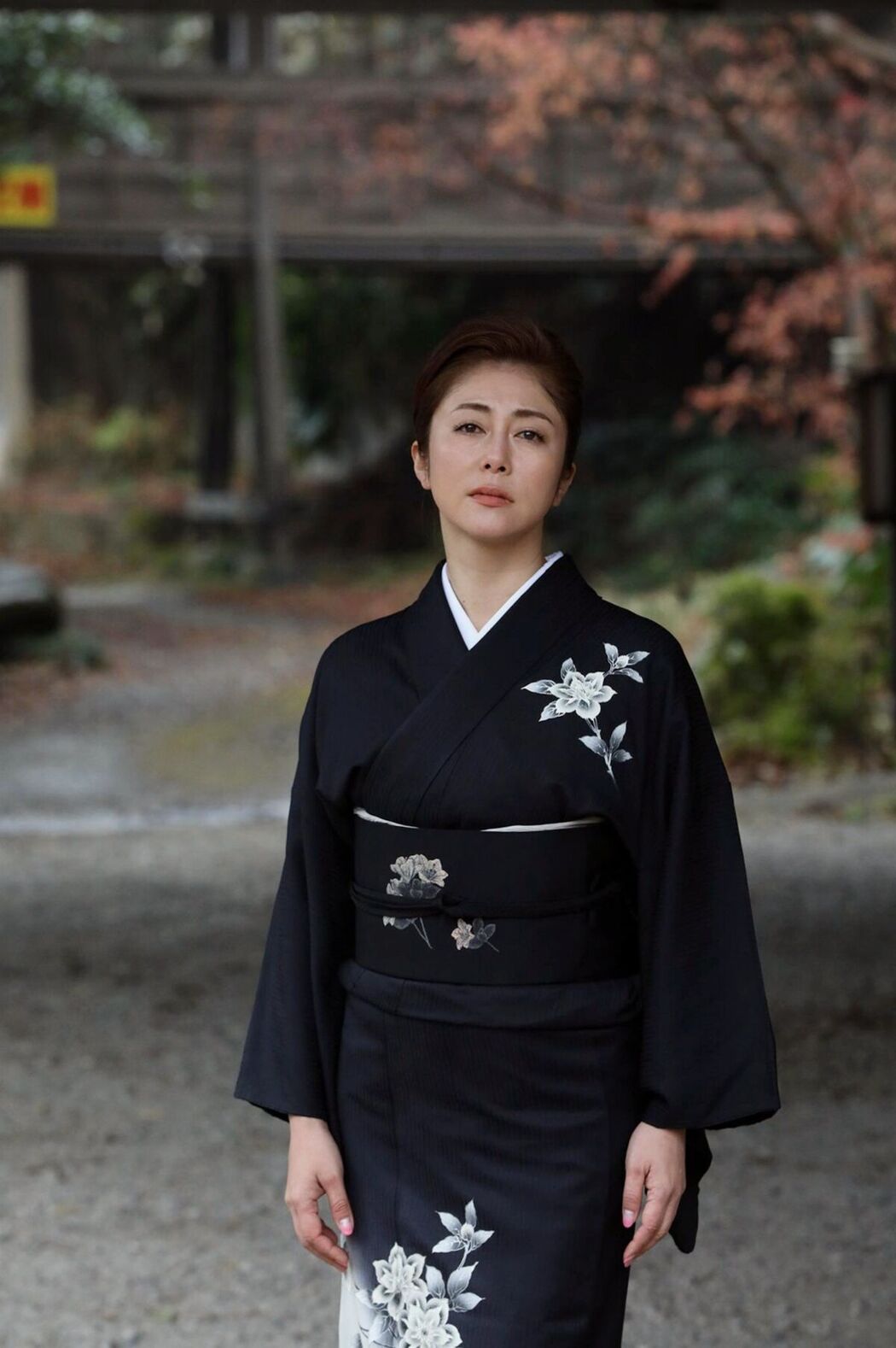 JP Atsuko Okamoto 岡元あつこ – ギュッと抱きしめて (86P)