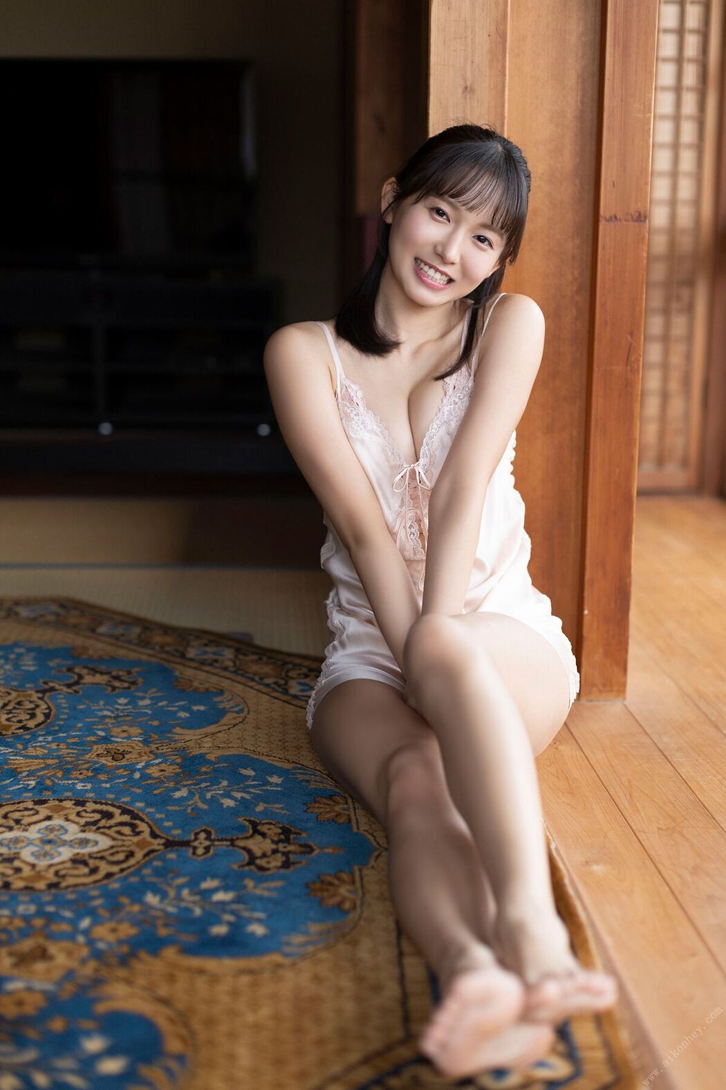 JP Shida Nene 志田音々 &#8211; オトナなねねまる Vol.2 100ページ超豪華版 FRIDAYデジタル写真集 (84P)