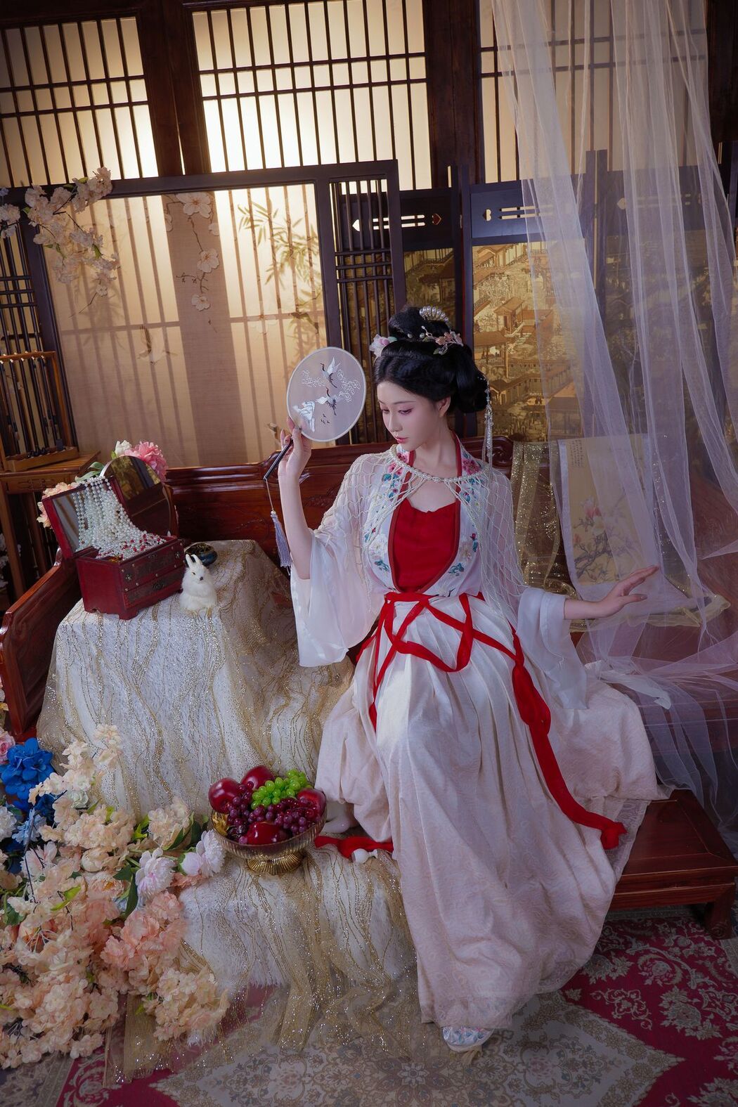 Coser@年年Nnian – 广寒宫 (81P)