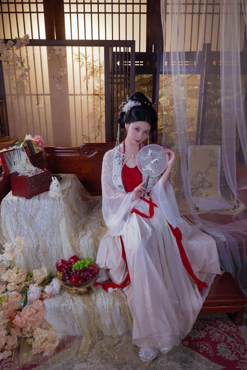 Coser@年年Nnian – 广寒宫 (81P)
