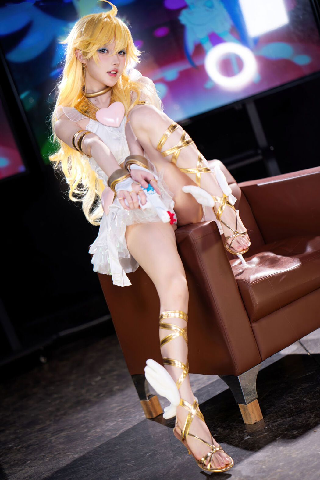 Coser@阿包也是兔娘 And 苏苏苏Sofia &#8211; 吊带袜天使 (34P)