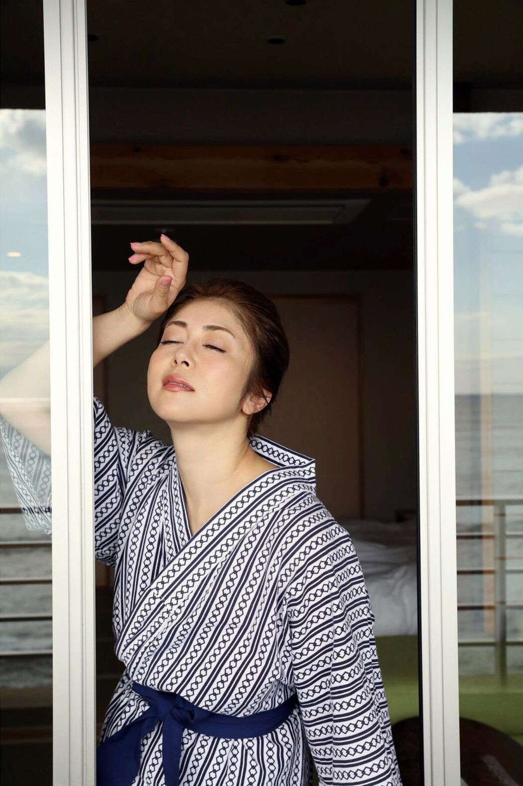 JP Atsuko Okamoto 岡元あつこ – ギュッと抱きしめて (86P)