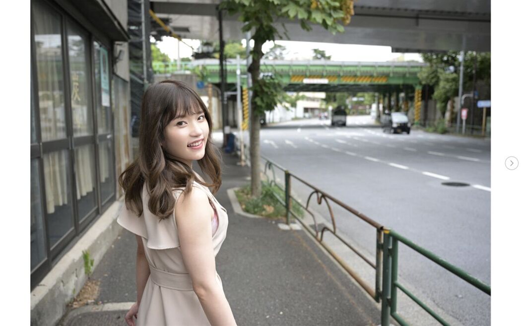 JP Rena Momozono 桃園憐奈 – ナニワ天然乳 Part01 (55P)