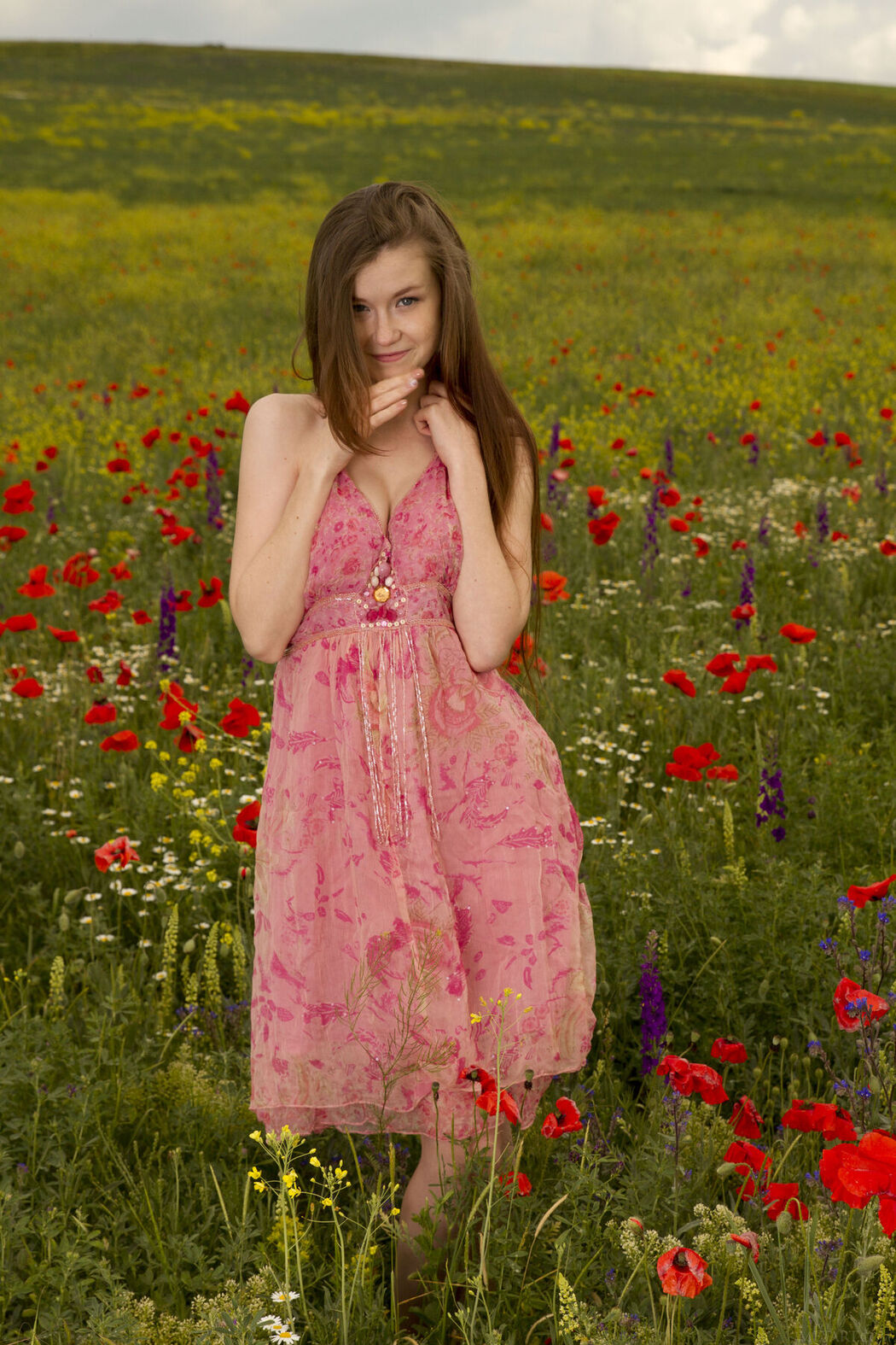 MetArt Emily Bloom &#8211; Grimas Part1 (66P)