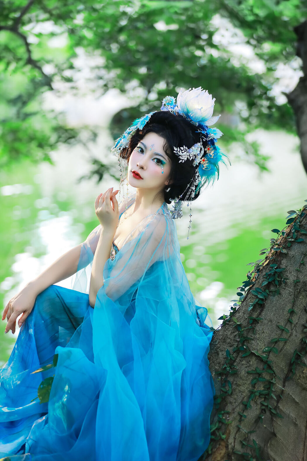 YiTuYu艺图语 Vol.8261 猫子子 (23P)