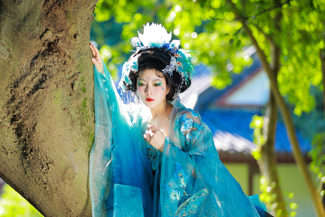 YiTuYu艺图语 Vol.8261 猫子子 (23P)
