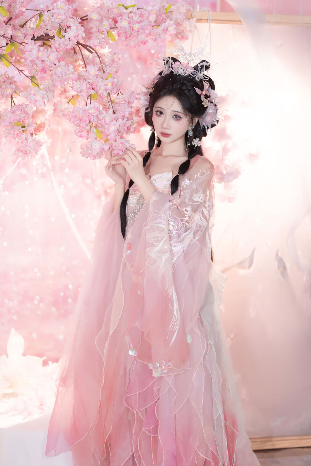 YiTuYu艺图语 Vol.8262 绮罗生的小苏苏 (27P)