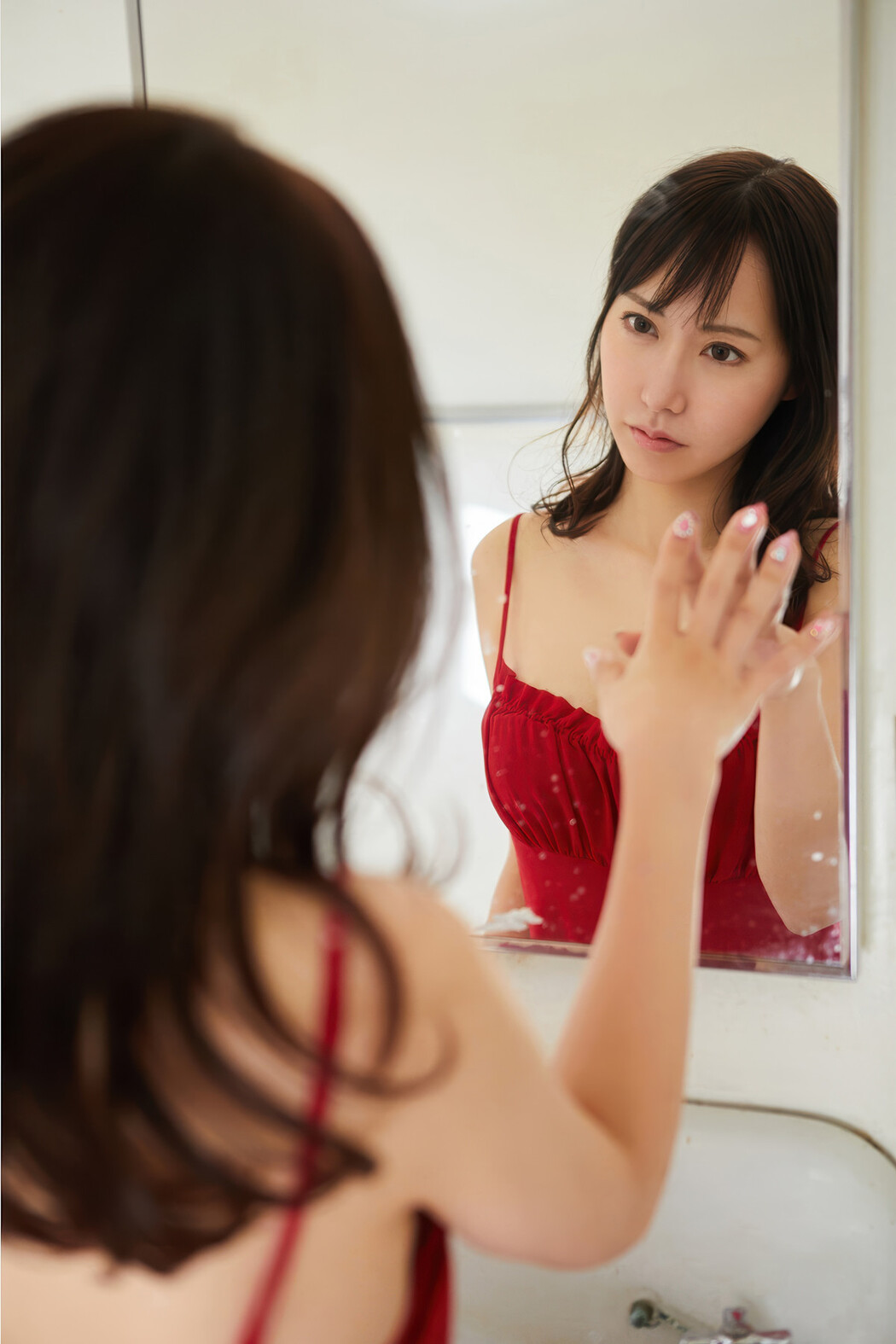 Ririko Inumaru 戌丸凛々子, FRIDAYデジタル写真集 『現役大手広告代理店OLのグラマラスBODY vol.2』 Set.01 Cover Photo