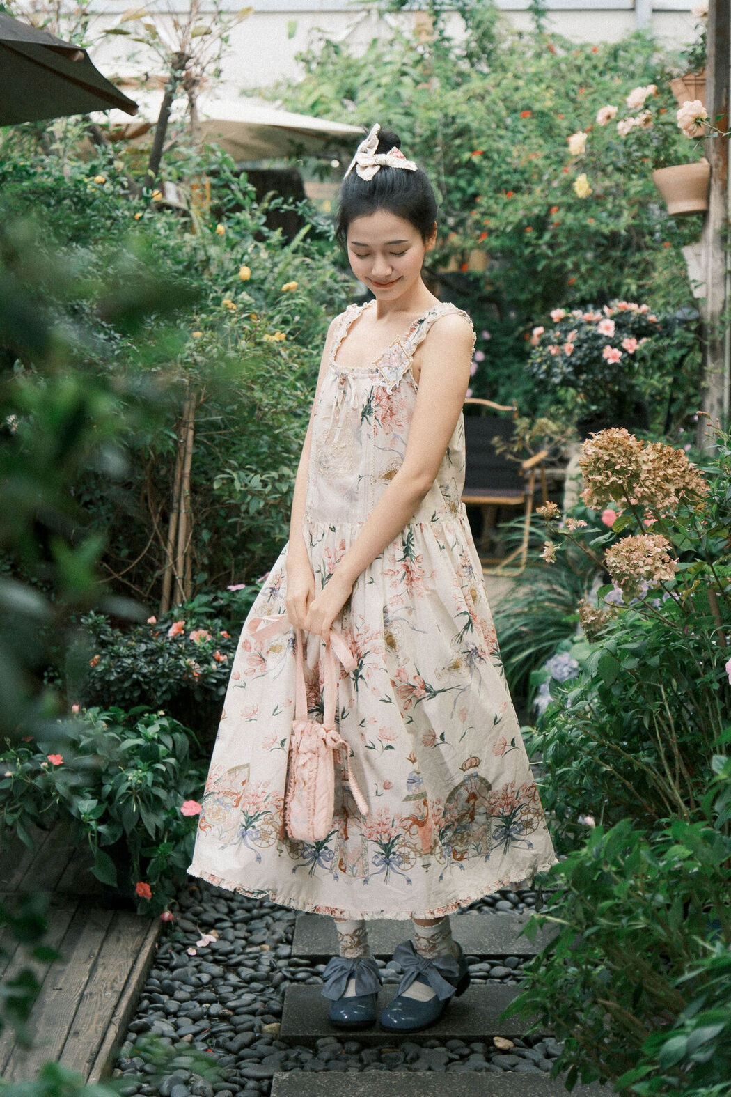 YiTuYu艺图语 Vol.8271 Zzzhen (25P)