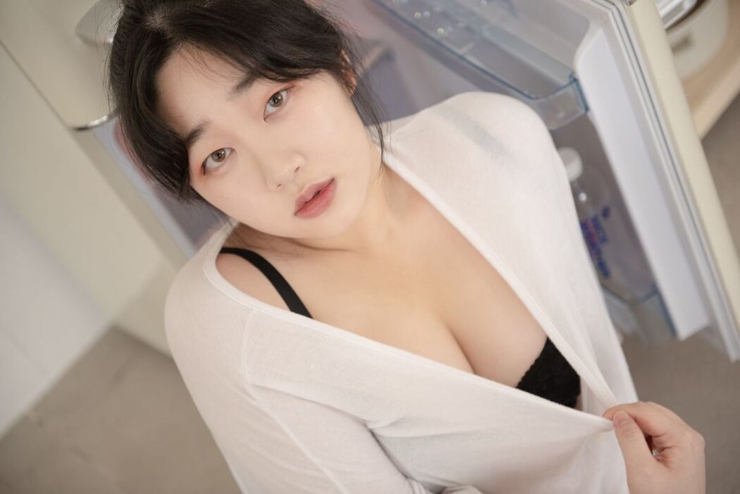 Soonj1n 순진이 &#8211; Bikini (90P)