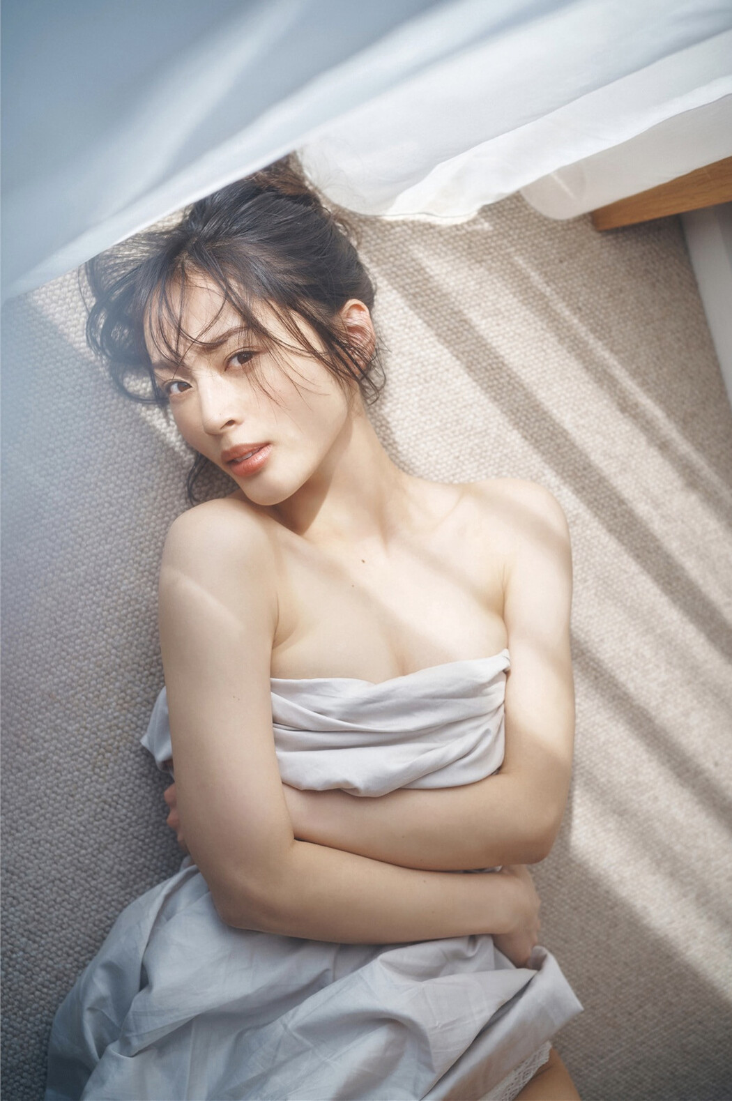 Misaki Jimbu 神部美咲, FLASHデジタル写真集 『ここだけの話 vol.2』 Set.02