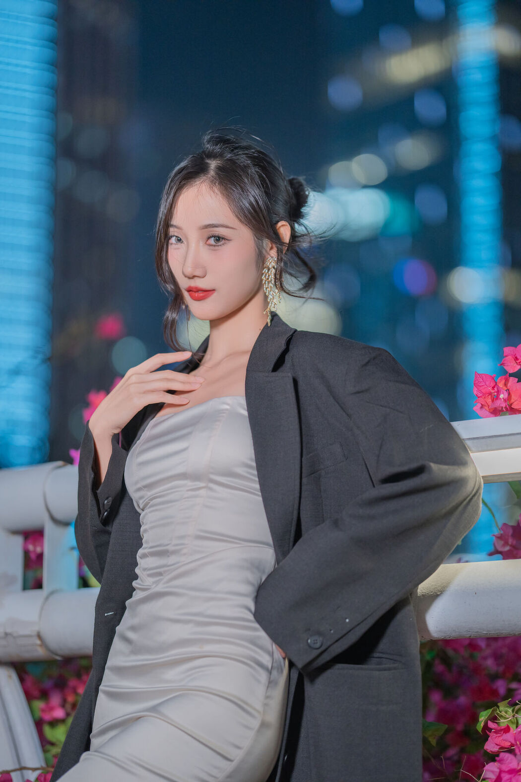 YiTuYu艺图语 Vol.8272 o1ne万 (23P)