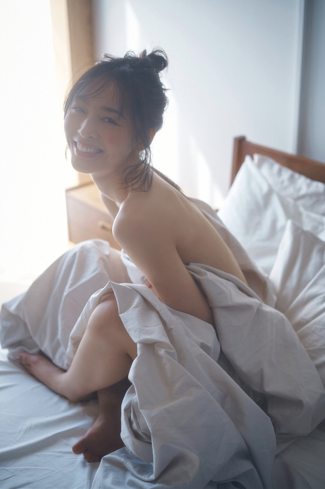 Misaki Jimbu 神部美咲, FLASHデジタル写真集 『ここだけの話 vol.2』 Set.02